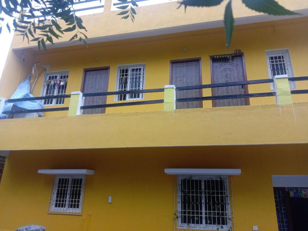 Thendral Hostel Monthly Rental Пондичери Екстериор снимка